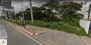 For SaleLandPattanakan, Srinakarin : Beautiful rectangular land plot, 400 square wah, near Hua Mak Station, on the main road