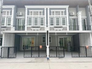 For RentTownhouseChiang Mai : Townhome for rent good location near Meechok Plaza, No.5H473