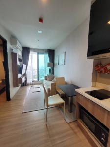 For SaleCondoSathorn, Narathiwat : For SELL RHYTHM Sathorn 1bed, high floor, with furniture, special price