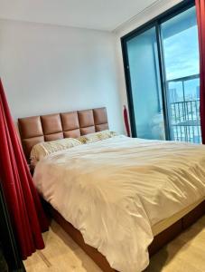 For RentCondoLadprao, Central Ladprao : ++Condo for rent, The Line Phahon Yothin, Building B, fully furnished, has washing machine, washer/dryer **++