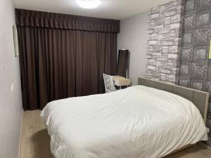 For RentCondoOnnut, Udomsuk : ++Condo for rent, Elio Del Ray Sukhumvit 64, Building H, 8th floor, swimming pool view, fully furnished, washing machine included**++