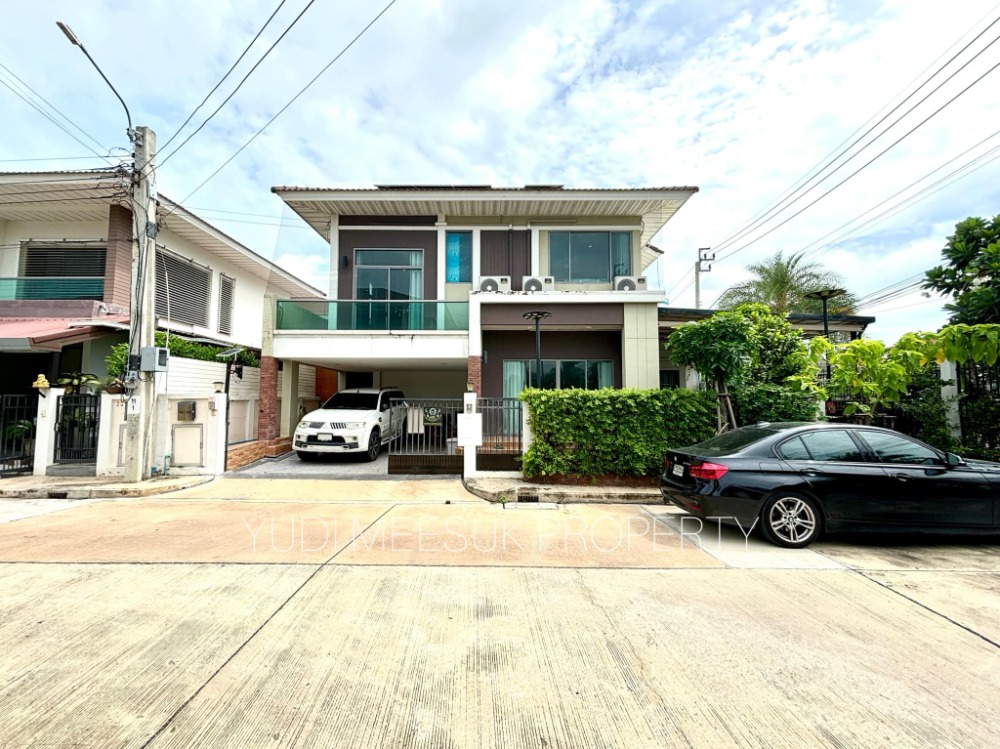 For SaleHouseLadkrabang, Suwannaphum Airport : Single house, next to a shopping mall