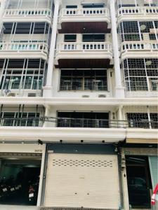 For RentShophouseRama3 (Riverside),Satupadit : RP204 Home office for rent, 5.5 floors, Soi Narathiwat Ratchanakarin 22, with built-in furniture throughout the house, with electrical appliances: 8 air conditioners, 2 refrigerators, 2 stoves with hoods, washing machine, microwave