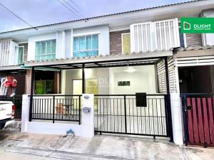 For SaleTownhouseSamut Prakan,Samrong : Urgent sale, townhouse, Pruksa Ville 38/1, area 17.5 sq m, 3 bedrooms, 2 bathrooms, price 2.19 million baht.