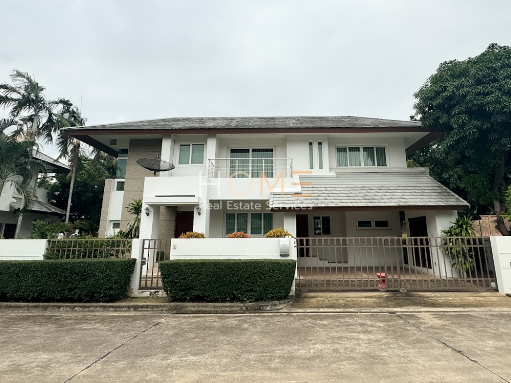 For SaleHousePattaya, Bangsaen, Chonburi : Beachfront Village Pattaya ✨ Detached House Seabreeze Villa Pattaya / 3 Bedrooms (FOR SALE), Seabreeze Villa Pattaya / Detached House 3 Bedrooms (FOR SALE) NEWC061