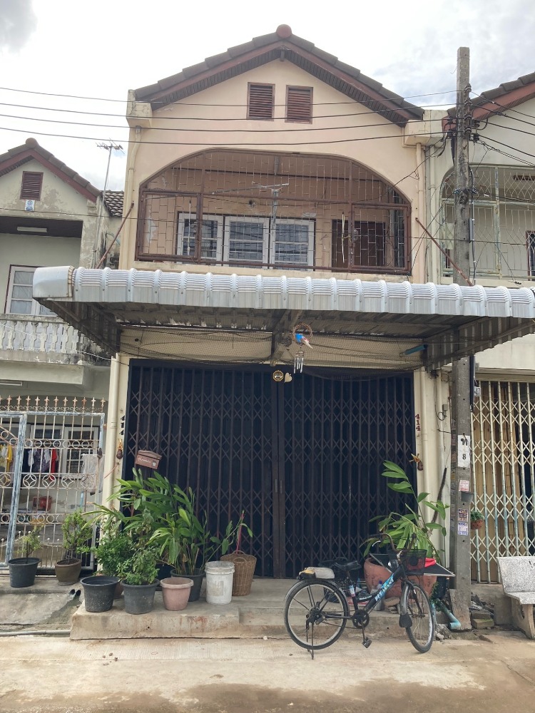 For RentTownhouseRama 2, Bang Khun Thian : For rent: 2-storey townhouse, area 64 square meters (on the main road)