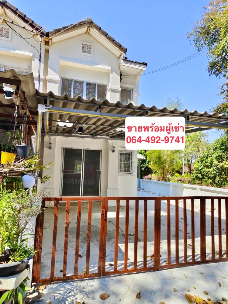 For SaleTownhouseChiang Mai : House for sale with tenants, Don Kaew, Mae Rim, Chiang Mai, near the city, suitable for investment or future purchase, Chiang Mai room