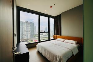 For RentCondoRama9, Petchburi, RCA : Condo for rent ESSE AT SINGHA COMPLEX, beautiful room, ready to move in