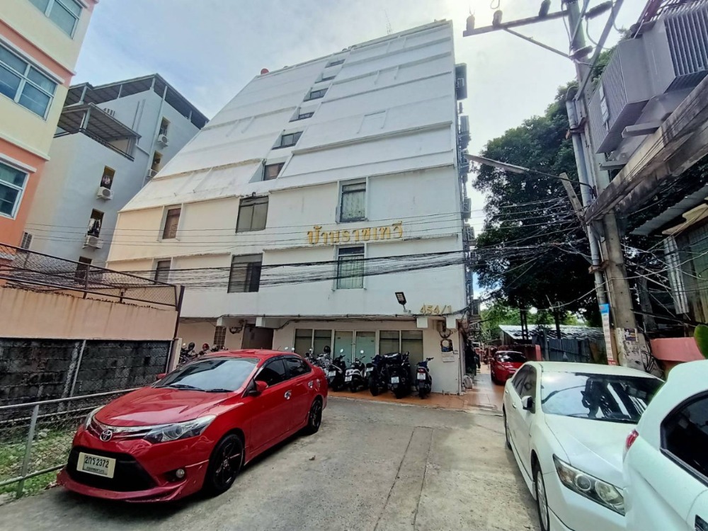 For SaleCondoRatchathewi,Phayathai : Condo for sale, Baan Ratchawithi, Petchburi Soi 7, near Siam Paragon, Victory Monument, Pratunam, cheap price, easy to enter and exit, easy to find food