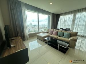 ให้เช่าคอนโดสาทร นราธิวาส : Sale!! Menam Residences - Line : Palmag