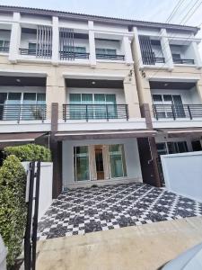 For SaleTownhouseKaset Nawamin,Ladplakao : Townhome Baan Klang Muang Kaset - Nawamin / 3 bedrooms (for sale), Baan Klang Muang Kaset - Nawamin / Townhome 3 Bedrooms (FOR SALE) KARN071