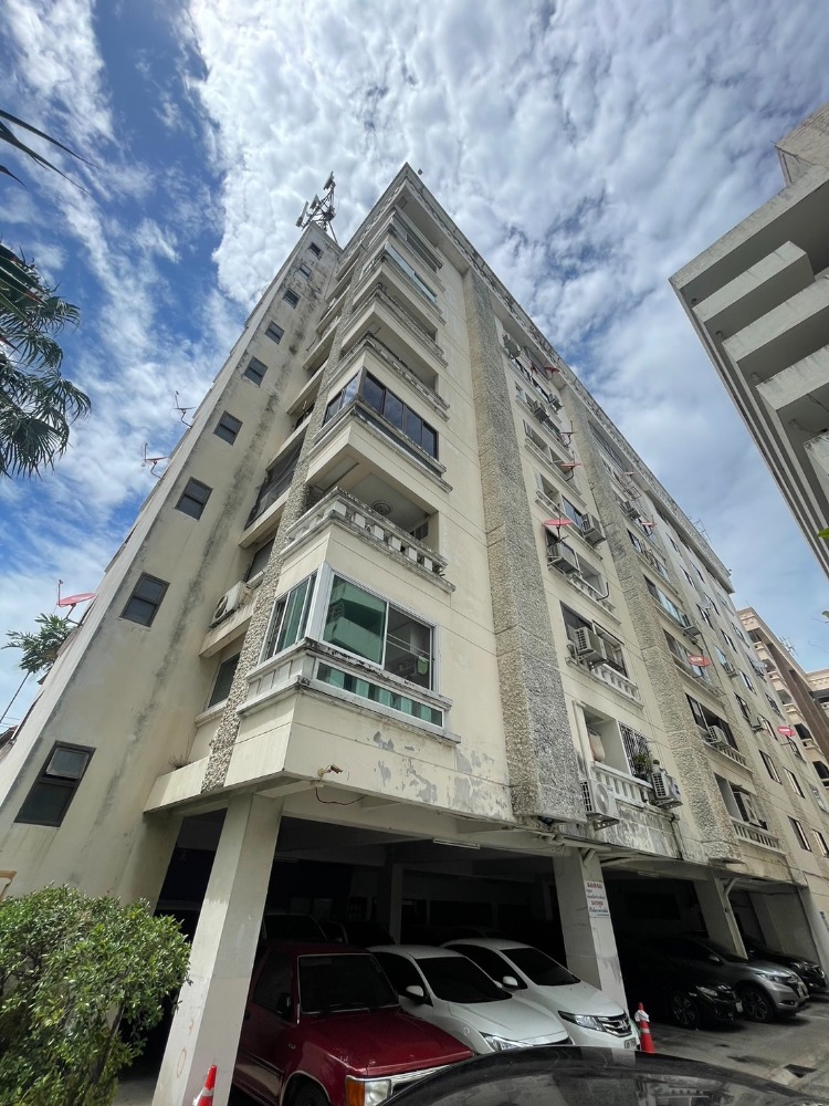 For SaleCondoRatchadapisek, Huaikwang, Suttisan : Condo for sale Grand Park Town