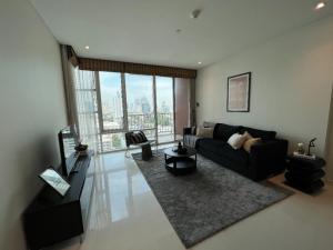 For RentCondoSukhumvit, Asoke, Thonglor : ++ Condo for rent, pets allowed, Fullerton Sukhumvit project, near BTS Ekkamai station ++