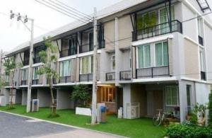 For RentTownhouseKaset Nawamin,Ladplakao : Townhouse for rent🔥Areeya Daily Kaset-Nawamin🔥2 floors🔥16.9 🔥3Bed🔥Fully furnished🔥Ready to move in🔥 R297-1