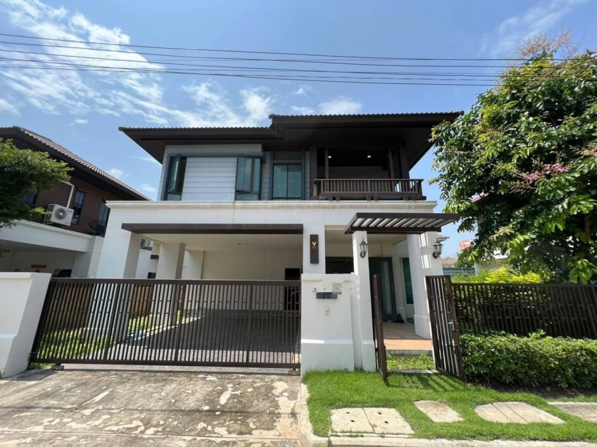 For SaleHouseChiang Mai : Urgent sale, Setthasiri San Sai, very special price, beautiful house, applied Lanna style, luxury project, near Meechok Plaza.