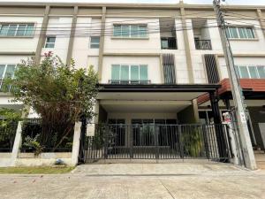 For RentTownhouseOnnut, Udomsuk : Townhouse for rent, 3 floors, Lumpini Town Place Sukhumvit 62 project