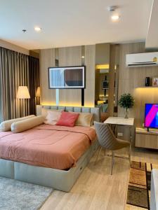 For RentCondoBangna, Bearing, Lasalle : Condo for rent Ideo mobi sukhumvit eastpoint ready to move in, interested contact Line @goodmanpro or call 0999029192