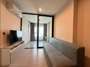 For RentCondoSamut Prakan,Samrong : We are the big boss with more than 20 Aspire Erawan Prime rooms to choose from, 1BED PLUS, ready to move in, fully furnished, contact us quickly before it runs out.