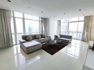 ขายคอนโดวิทยุ ชิดลม หลังสวน : Athenee Residence: 4bed 4bath 294sqm. 82,000,000 Am: 0656199198