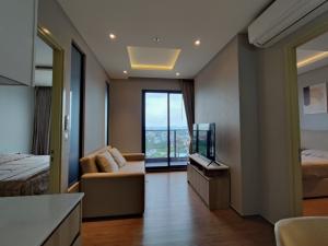 For RentCondoPattaya, Bangsaen, Chonburi : For rent Once Pattaya luxury condo in North Pattaya close to Terminal 21 2 bed 1 bath 58 sq.m.