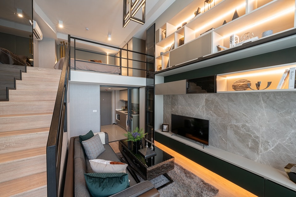 For SaleCondoRama9, Petchburi, RCA : 🔥 HOT PRICE HOT SITE Studio Hybrid, every floor, same price, 5.39 million baht, fully furnished, ready to move in 🔥