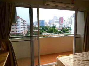 For RentCondoAri,Anusaowaree : Ari condo for rent, calm and nice city view