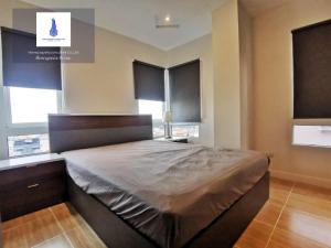 For RentCondoRatchadapisek, Huaikwang, Suttisan : For rent at Happy Condo Ratchada 18  Negotiable at @condo6565 (with @ too)