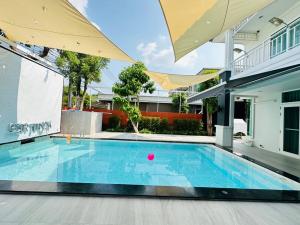 ให้เช่าบ้านนวมินทร์ รามอินทรา : 🔆♥️ Detached House ♥️🔆150 SQ.wa 6 Bedroom With Private Swimming Pool