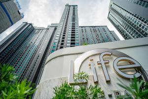 For SaleCondoRama9, Petchburi, RCA : 🔥 For sale!! Life Asoke Condo