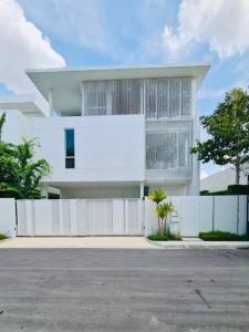 For SaleHouseYothinpattana,CDC : For sale: 3-storey luxury house, VIVE Ekkamai-Ram Intra, beautifully decorated, area 71 sq m, usable area 380 sq m, 4 bedrooms, 5 bathrooms