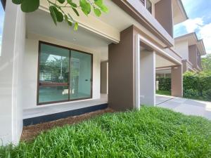 For RentHousePattanakan, Srinakarin : 2-storey detached house for rent, Burasiri, Krungthep Kreetha, 4 bedrooms