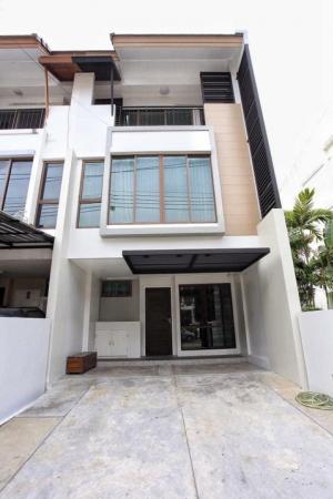 For RentTownhouseOnnut, Udomsuk : For Rent Townhome Soi Sukhumvit 97/1, Closed to BTS Bang Chak Station 800 Meters, Fully Finished, For Residence Only