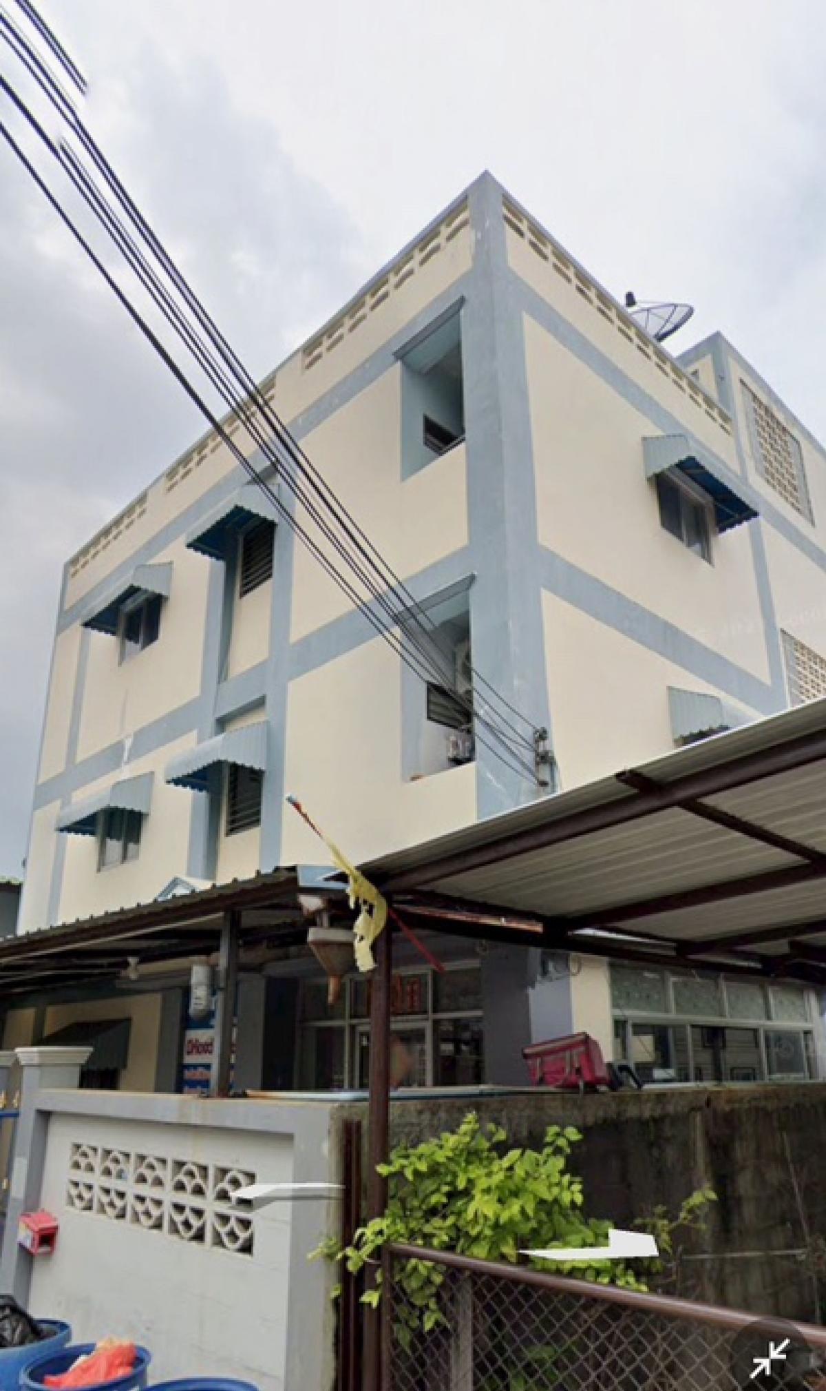 For SaleBusinesses for saleLadprao101, Happy Land, The Mall Bang Kapi : Dormitory 50 square wah, full area, total 3 floors