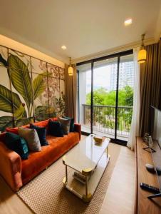 For RentCondoOnnut, Udomsuk : For rent: Kawa Haus condo in T77 community, quiet atmosphere, good common area, project shuttle, beautiful room, fully furnished, ready to move in, price 37,000 baht.