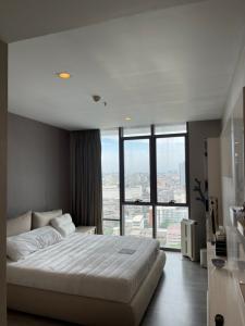 For SaleCondoWongwianyai, Charoennakor : Condo for sale THE ROOM BTS Wongwian Yai (next to BTS Wongwian Yai) price only 12,000,000 baht/only.