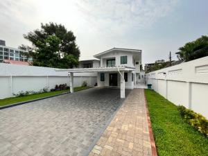 For RentHouseAri,Anusaowaree : Code C6301, 2-storey detached house for rent, near Victory Monument, Phahon Yothin Road, Ari, Saphan Khwai, fully furnished, ready to move in