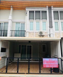 For RentTownhouseKaset Nawamin,Ladplakao : For rent: Golden Town 2 Kaset Nawamin.