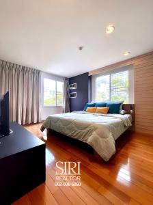 For RentCondoSukhumvit, Asoke, Thonglor : 📍 The Rise Sukkumvit 39, 2 bedrooms, Corner Unit, Good condition 👍