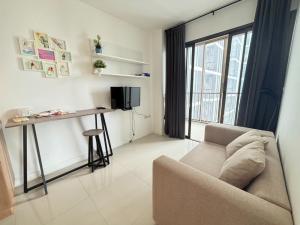 For RentCondoOnnut, Udomsuk : Condo for rent in Ideo Mix Sukhumvit 103 (BTS Udomsuk) (SA-01)