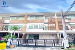 For RentTownhouseKaset Nawamin,Ladplakao : For rent, 3-story townhome with furniture, Kaset-Nawamin Road, near Boonthavorn.