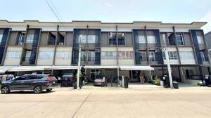 For SaleTownhouseRama5, Ratchapruek, Bangkruai : Worth the price!!! 3-storey townhouse, Sammakorn Avenue Village, Chaiyaphruek-Wongwaen, in front of the village, in a community area.