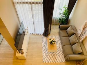 For RentCondoRama9, Petchburi, RCA : 💛❤️Duplex 2 Bedrooms​💙(For Rent) Siamese Rama 9