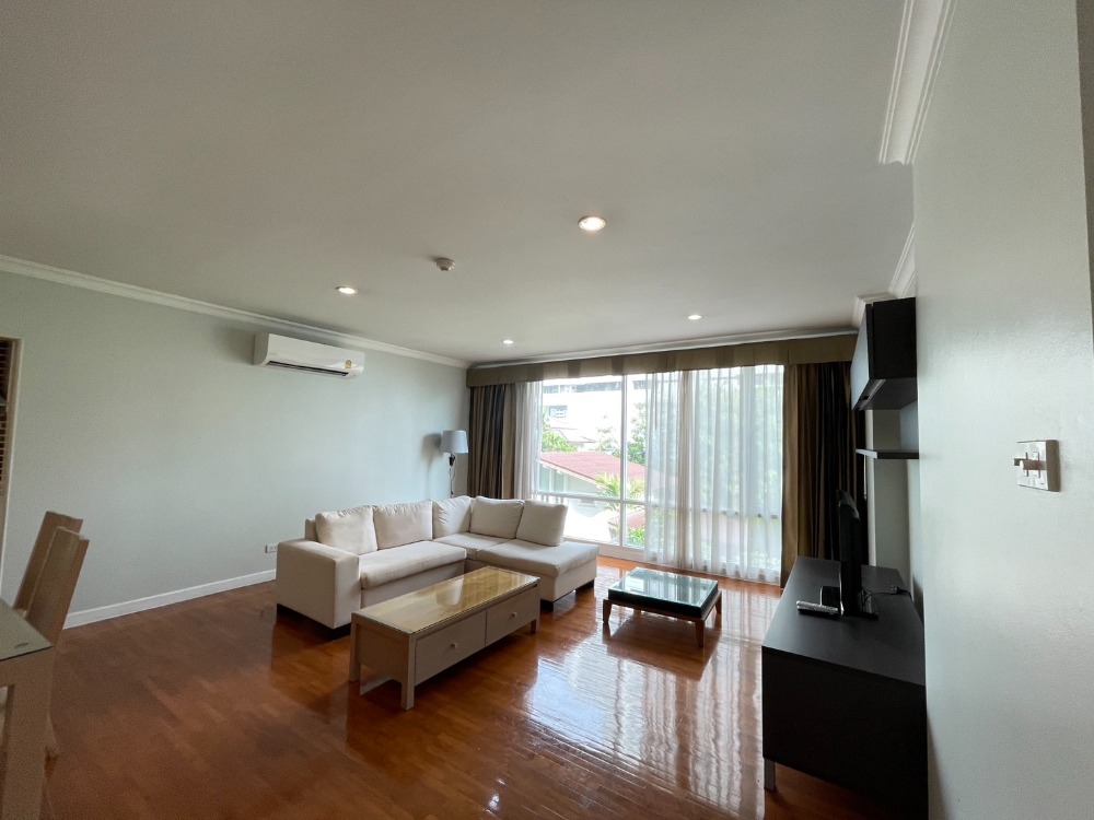 ให้เช่าคอนโดนานา : 2beds condo near Park for rent