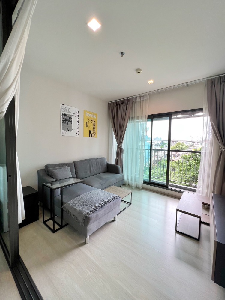 For RentCondoOnnut, Udomsuk : ✨Available room for rent, 1 large bedroom, 39 sq m. @Life Sukhumvit 48, near by BTS Phra Khanong, convenient for transportation! 🚅