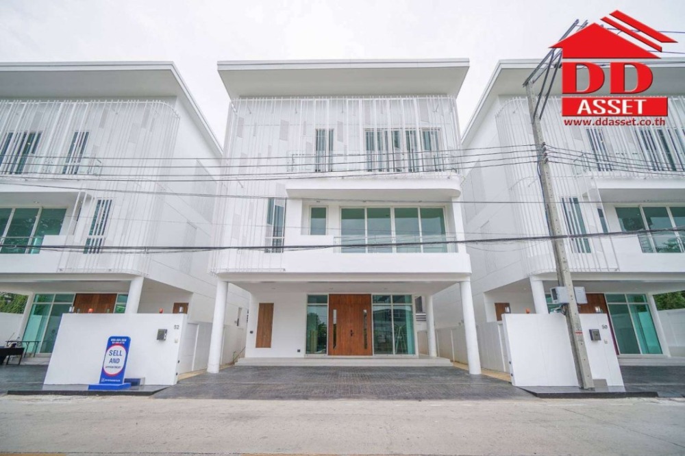 ขายบ้านพระราม 9 เพชรบุรีตัดใหม่ RCA : New House For Sale Rama9 Residence พระราม9 ซอย55 บ้านใหม่ ขนาดใหญ่ พร้อมลิฟต์ พระราม9 เรสซิเด้น ใกล้โรงพยาบาลสมิติเวช ราคาเริ่มต้น 35 ล้าน รหัสทรัพย์ : H8091