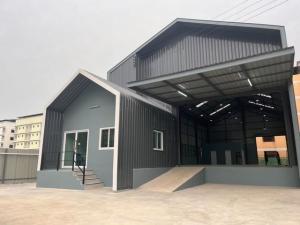 For RentFactoryPathum Thani,Rangsit, Thammasat : Warehouse for rent with newly built office, dark purple area, 345 sq m., Nawanakorn area, Khlong Luang, Pathum Thani, suitable for a factory, warehouse, store, floor load 2 tons/sq m., warehouse 9 meters, 3 phase electricity 500KVA, road in front of the