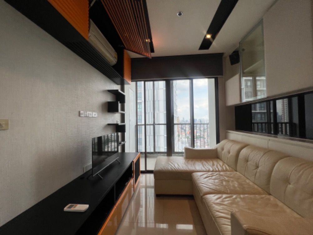 For RentCondoWongwianyai, Charoennakor : for rent ideo sathorn taksin 1 bed super deal ❤️✅🌈