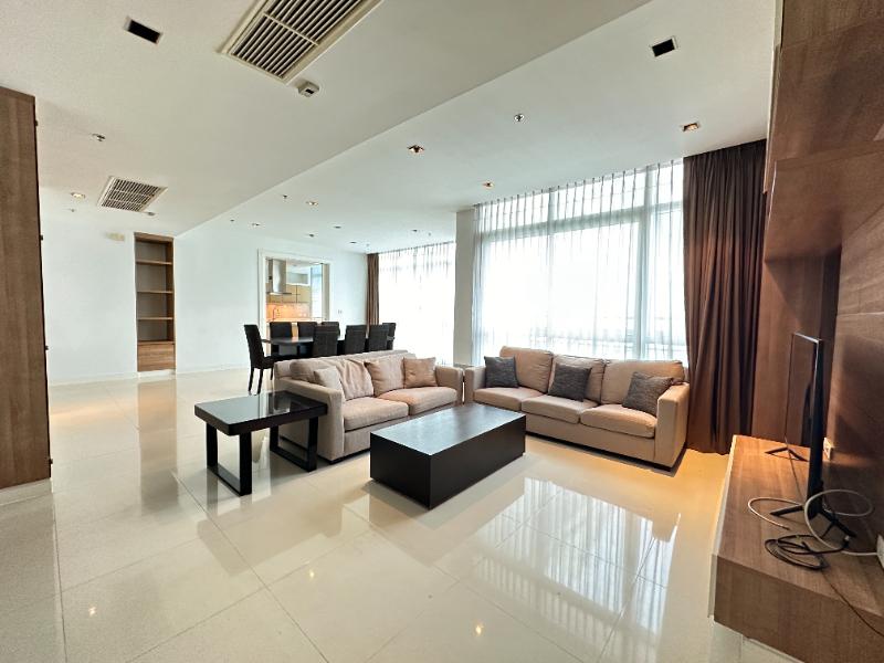 For RentCondoWitthayu, Chidlom, Langsuan, Ploenchit : Condo For Rent Athenee Residence 3 Bedroom 4 Bathroom 210 sqm