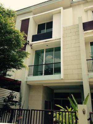 For RentTownhouseSathorn, Narathiwat : Townhouse for rent, Thanapat Village, Rama 3