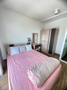 For RentCondoNonthaburi, Bang Yai, Bangbuathong : THE IRIS BANGYAI ✅Next to the BTS-Khlong Bang Phai, new room, beautifully decorated, size 34 sq m., 1 bedroom, 1 bathroom, 1 living room, good price 🎉🎉